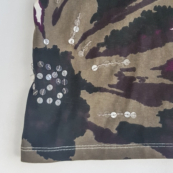 ANN TAYLOR cream tee with purple flower - Picture 4 of 6